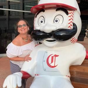 Meet your Posher, Lauralee